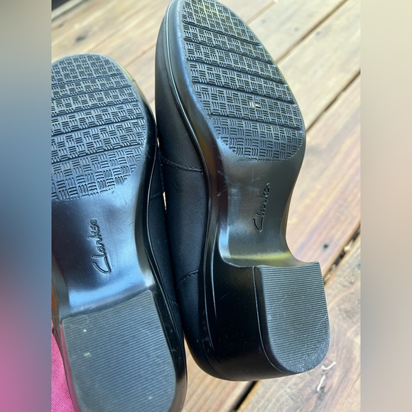 Clarks shoes - Picture 3 of 6